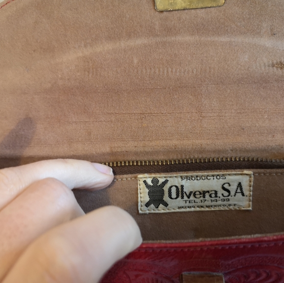 Vintage red leather clutch - Picture 4 of 6